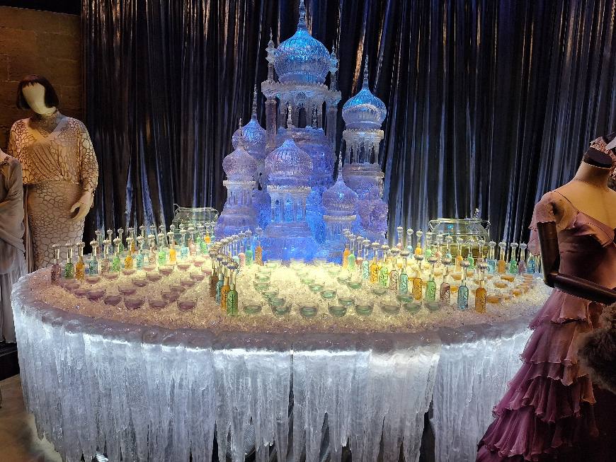 Sculpture de glace utilisée pour le bal de Noël dans le film Harry Potter et la Coupe de Feu.