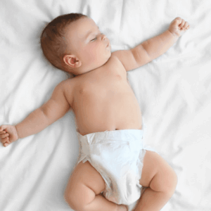 Rafraichir bébé pendant la canicule